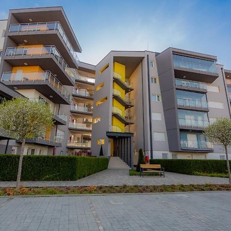 Admiral Luxury VI Apartman By Bltn Сиофок Екстериор снимка